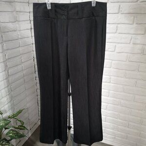 Fashion Bug Ladies Size 14 Black Zipper & 3 Button Closure Flare Leg Dress Pants